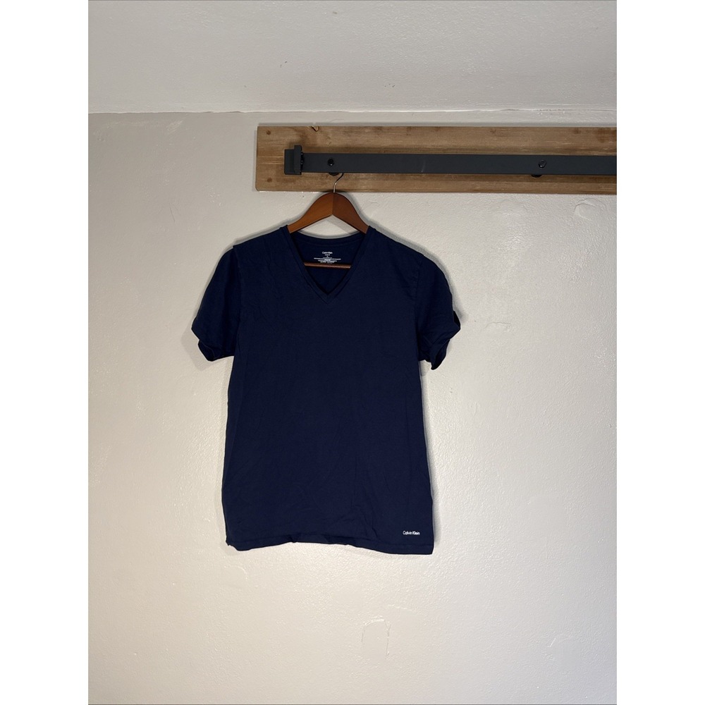 Calvin Klein Men Classic Fit V Neck T Shirt Navy Blue Medium Casual Short Sleeve